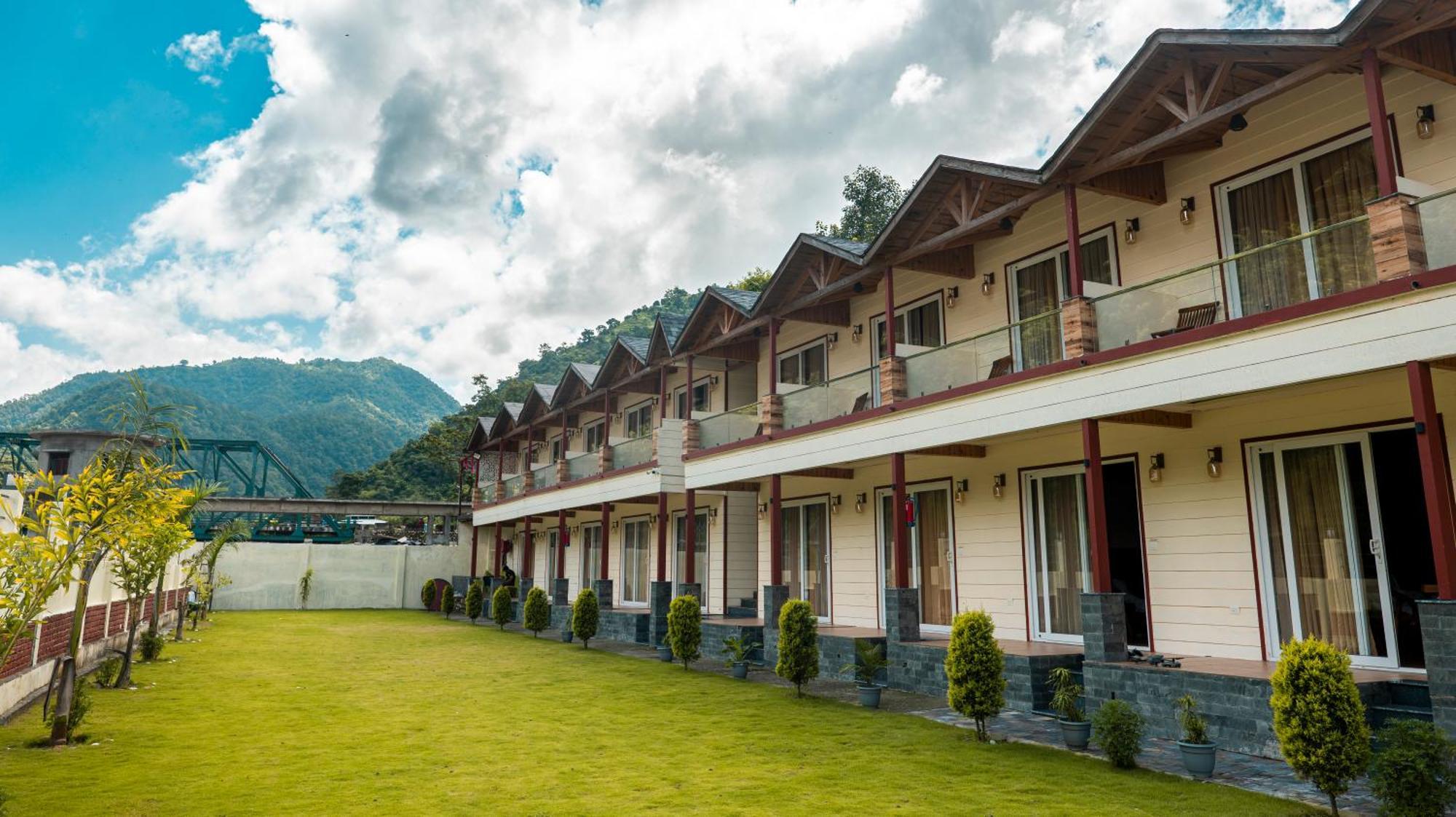 Qcent Woods Resort & Spa, Rishīkesh 외부 사진